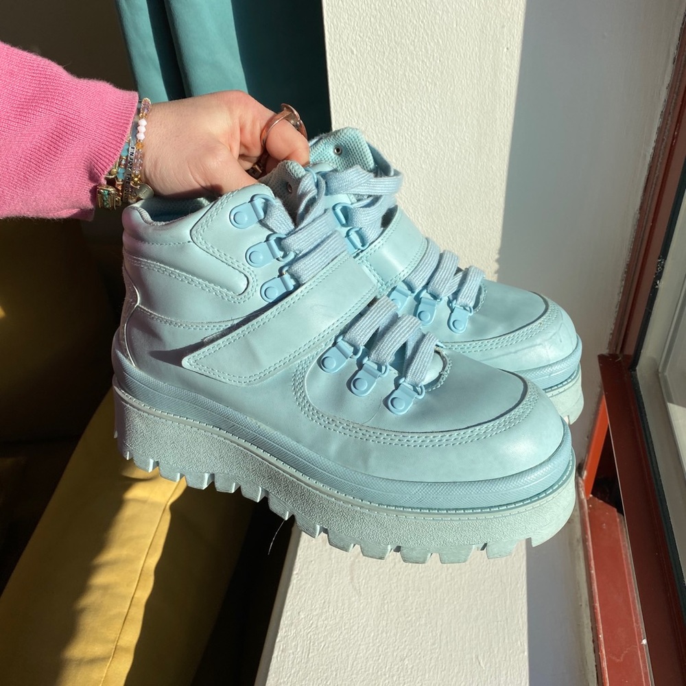 PLATFORM CHUNKY SHOES